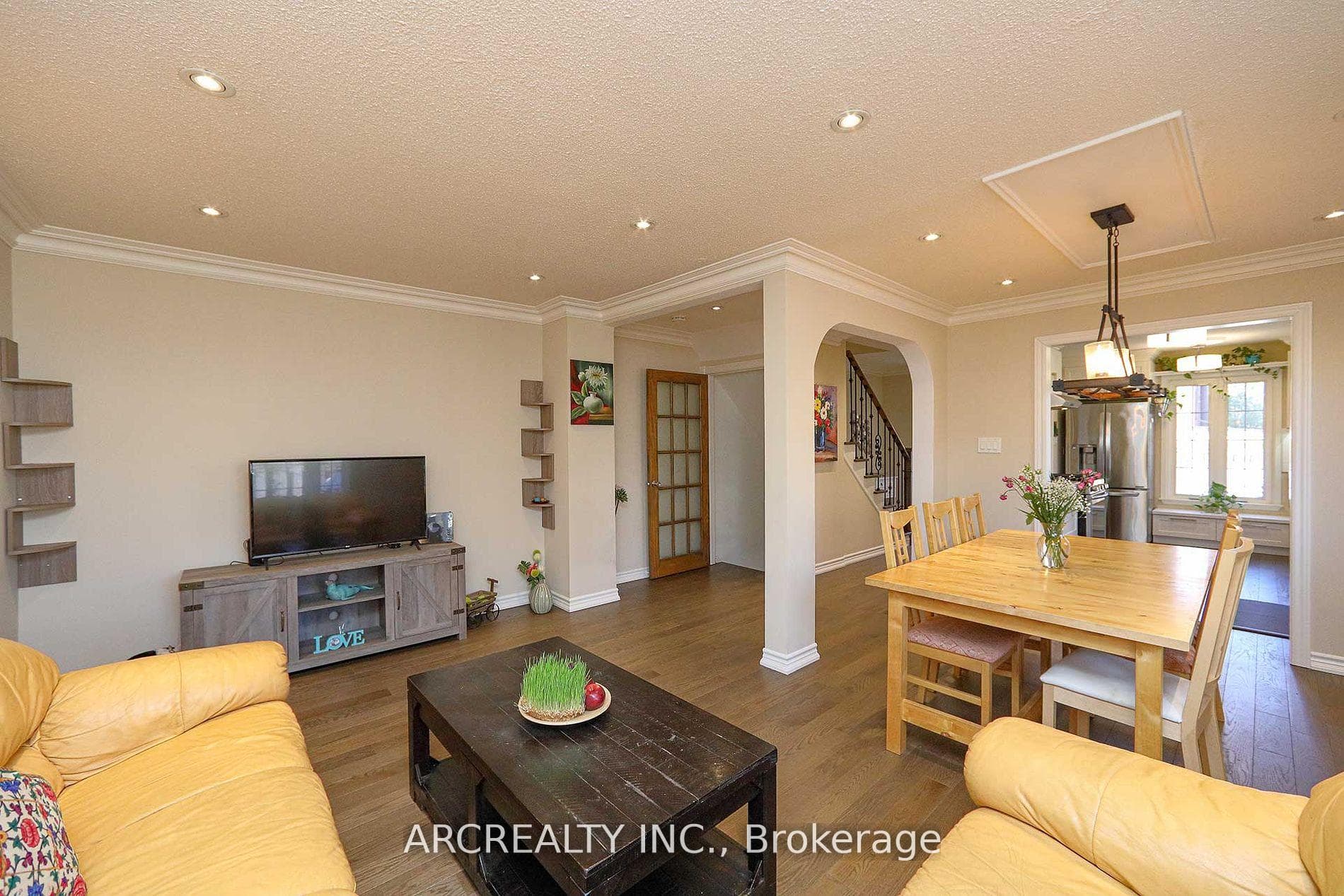 46 Rathfon Crescent photo 5