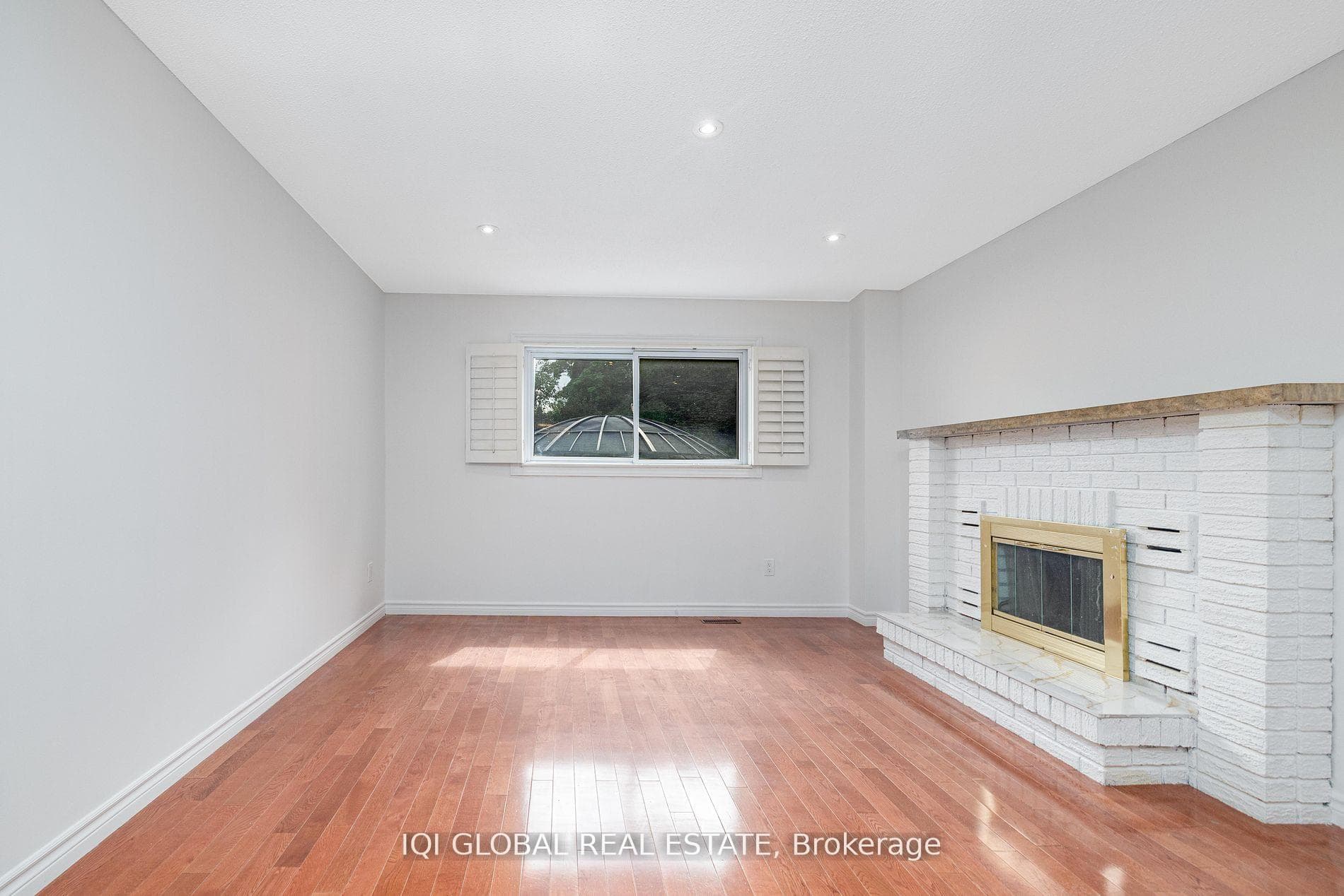 4180 Sugarbush Road photo 12