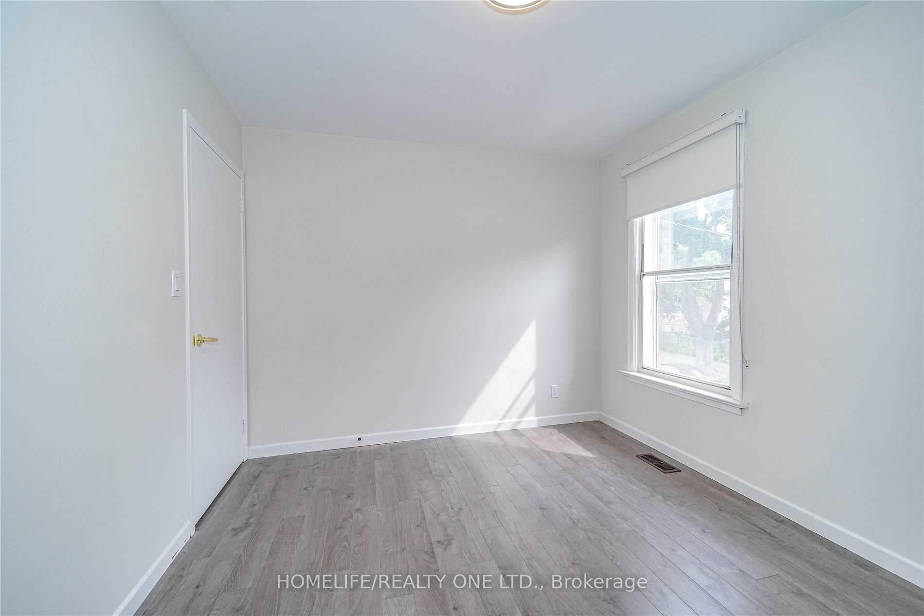 104 Benson Avenue Unit Upper photo 15