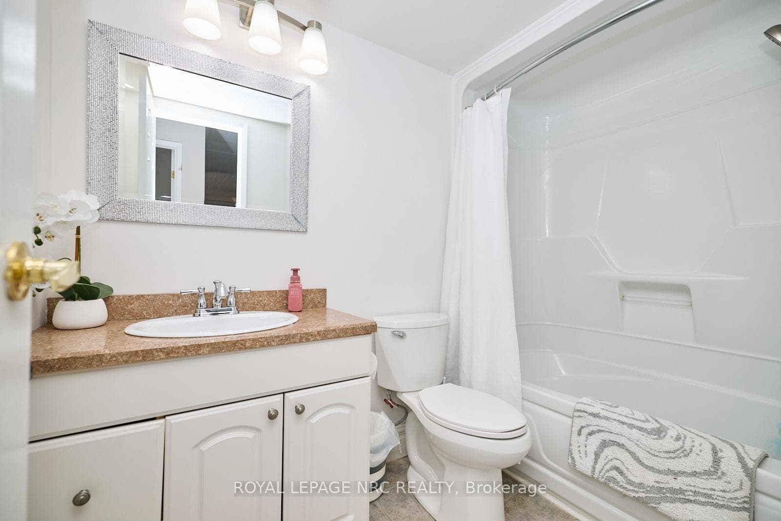 20 John Street Unit 109 photo 15