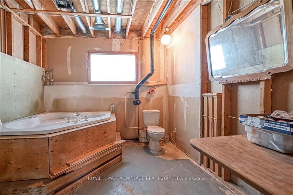 2039 ROSEDALE Road photo 20