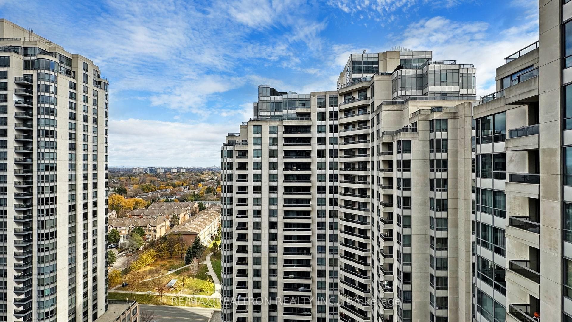 5 Northtown Way Unit 2108 photo 28