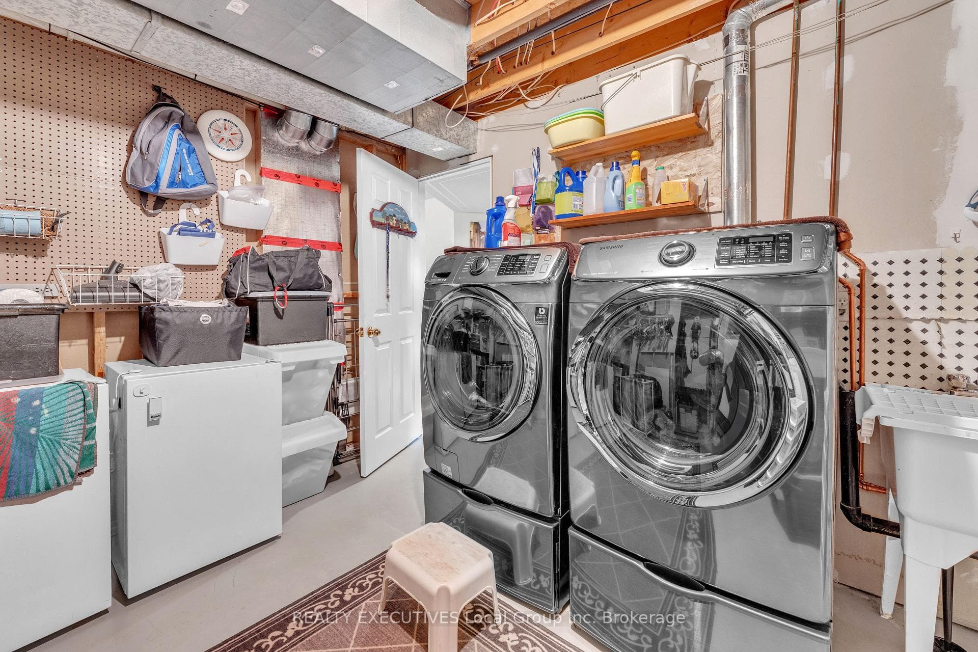 670 Tackaberry Drive photo 33