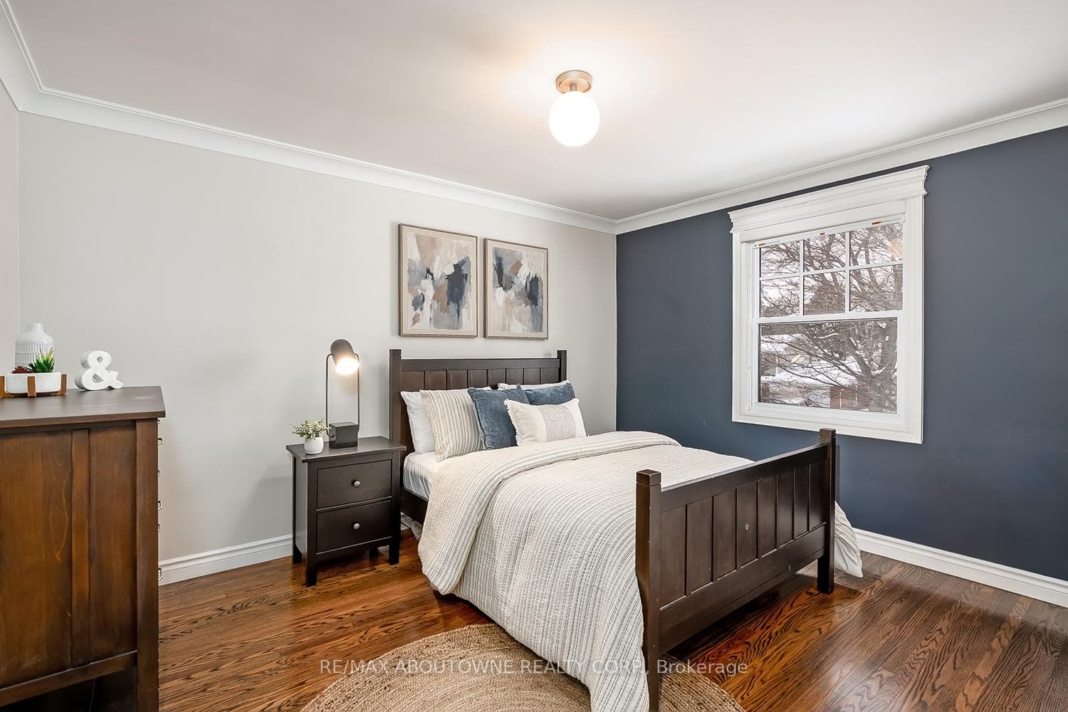 4226 Dunvegan Road photo 25