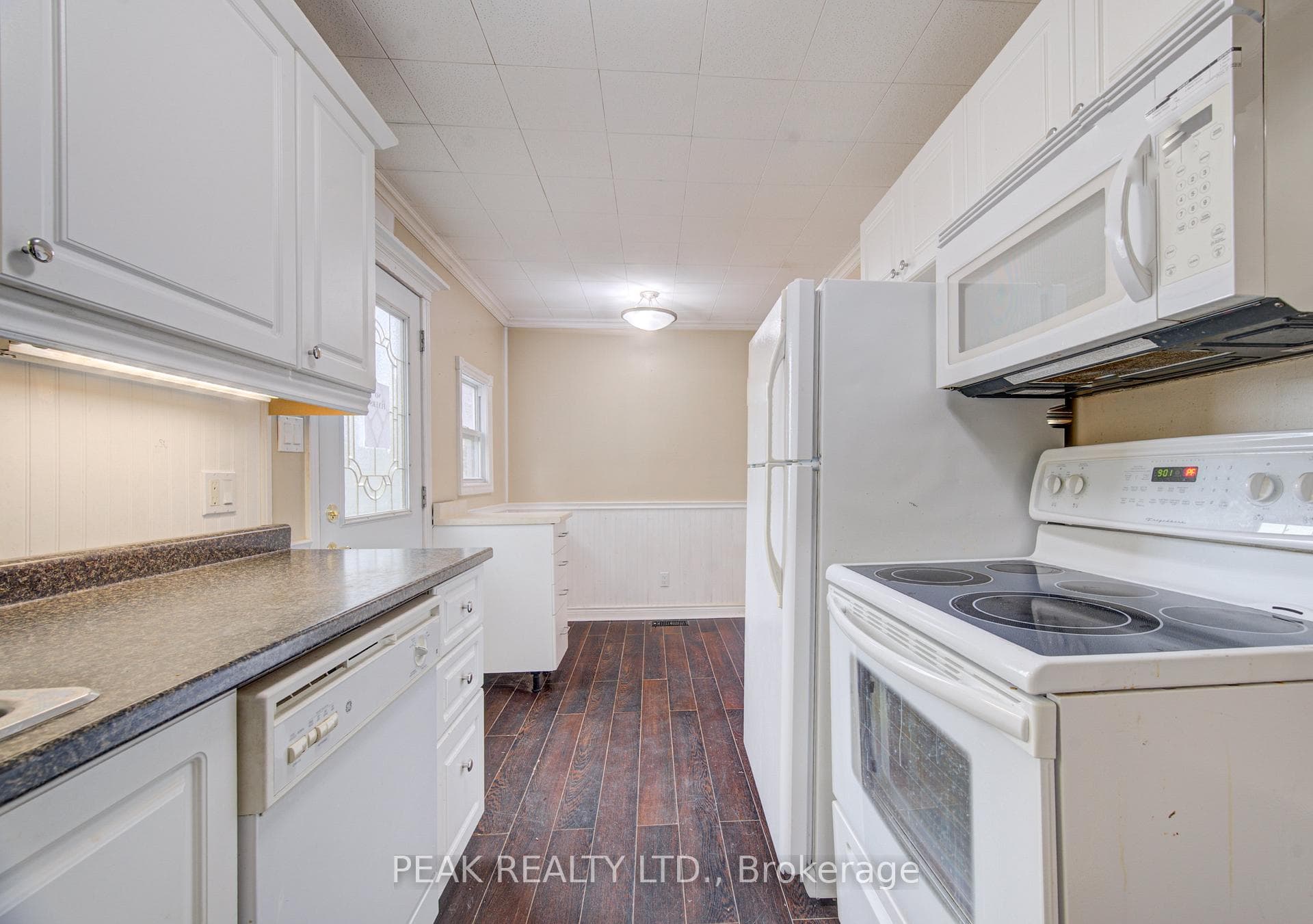 222 Cooper Street photo 13