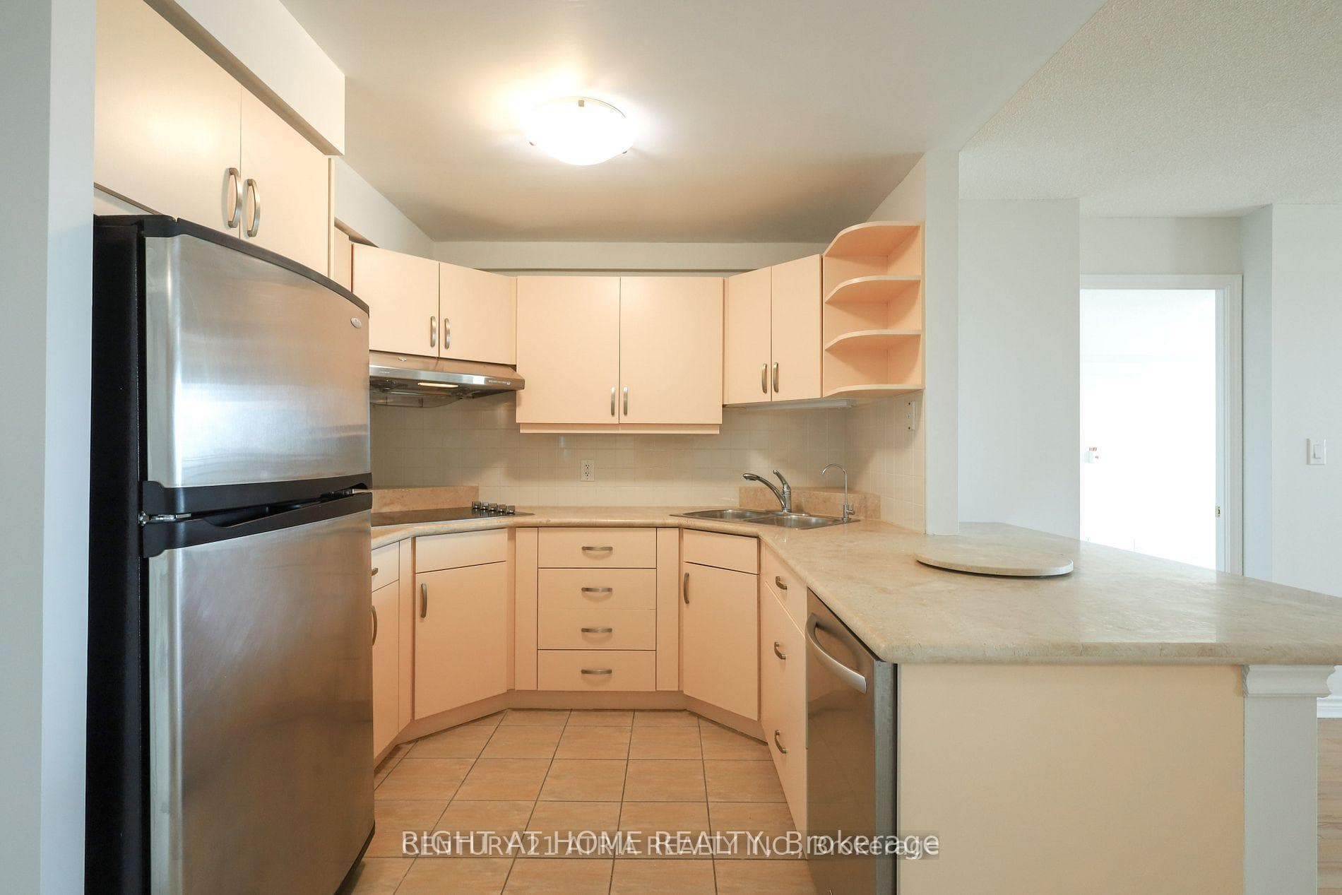 2020 Mcnicoll Avenue Unit 719 photo 3