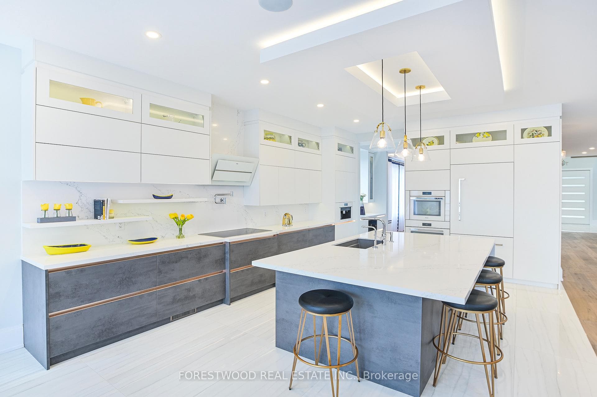 4034 Wilcox Road photo 10