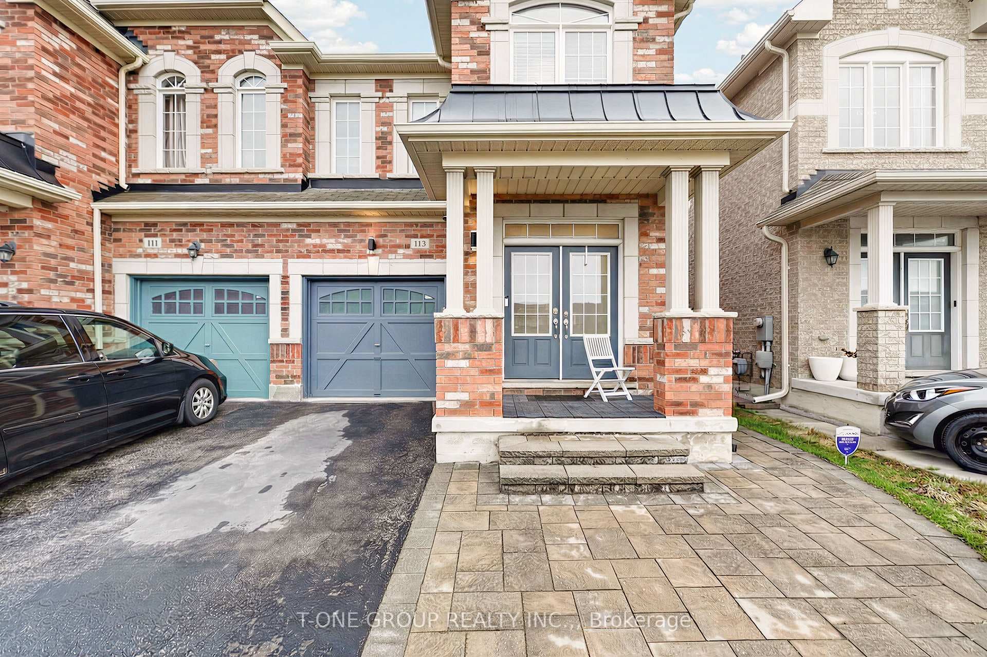 113 Fimco Crescent photo 2