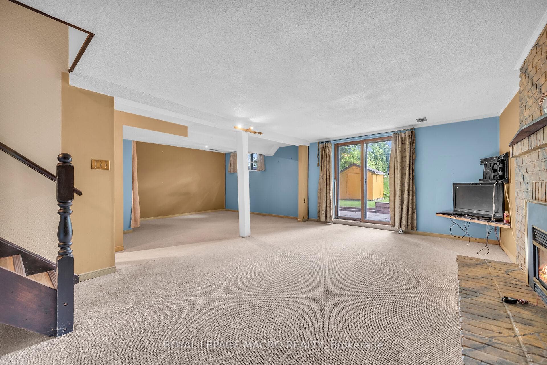 110 Guildwood Drive photo 22