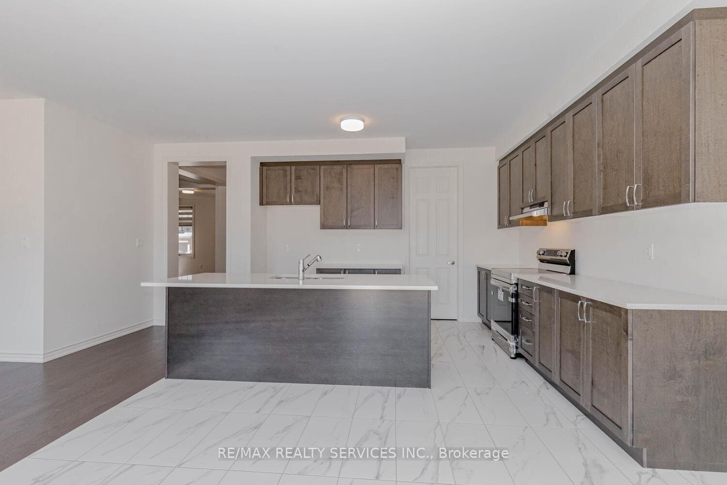 16 Sparrow Way photo 15