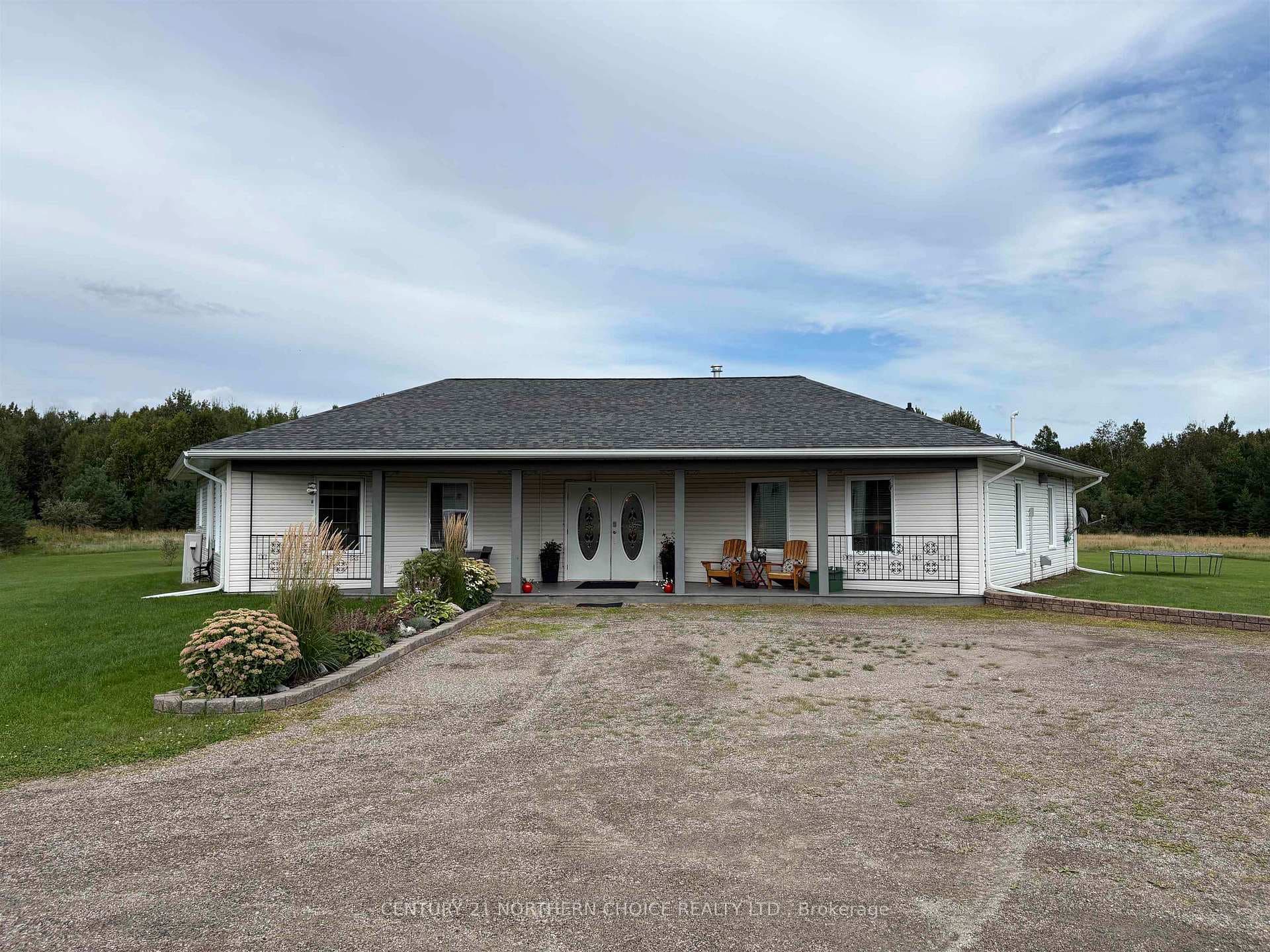 2250 Mutz Road photo 1