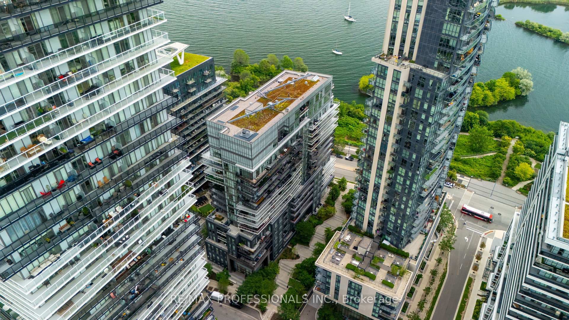 110 Marine Parade Drive Unit 1209 photo 33