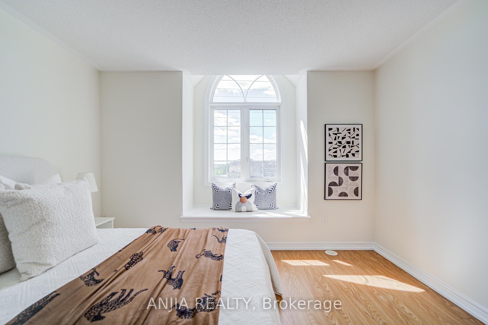 9349 Kennedy Road photo 39