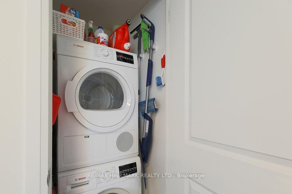 Ensuite Laundry