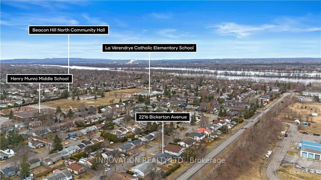 2216 BICKERTON Avenue photo 8