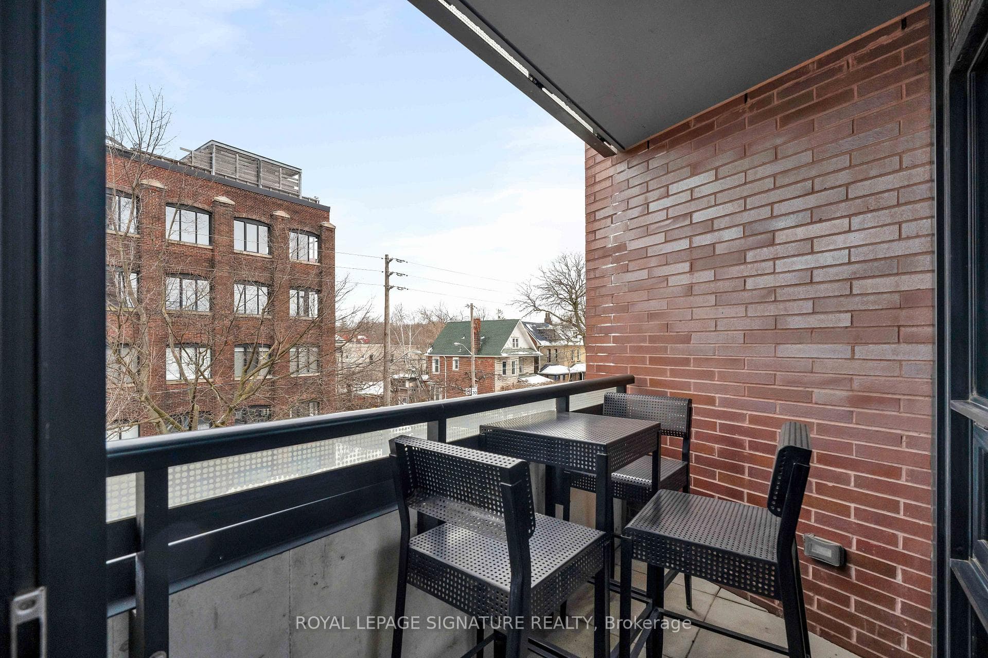 383 Sorauren Avenue Unit 306 photo 22