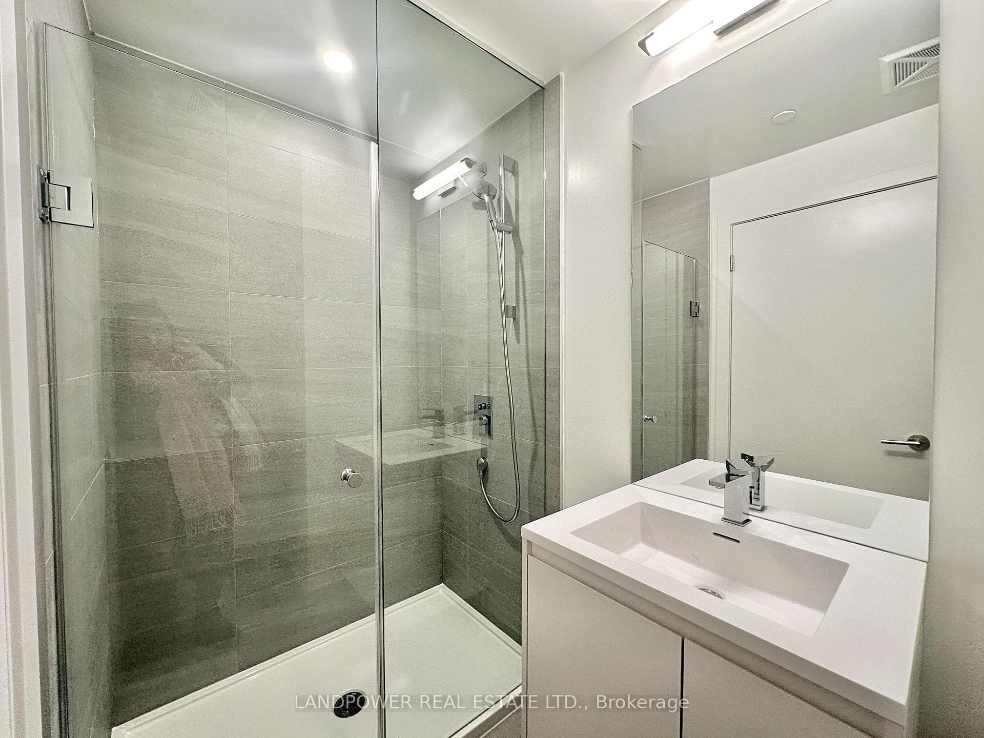 1 Quarrington Lane Unit 2603 photo 17