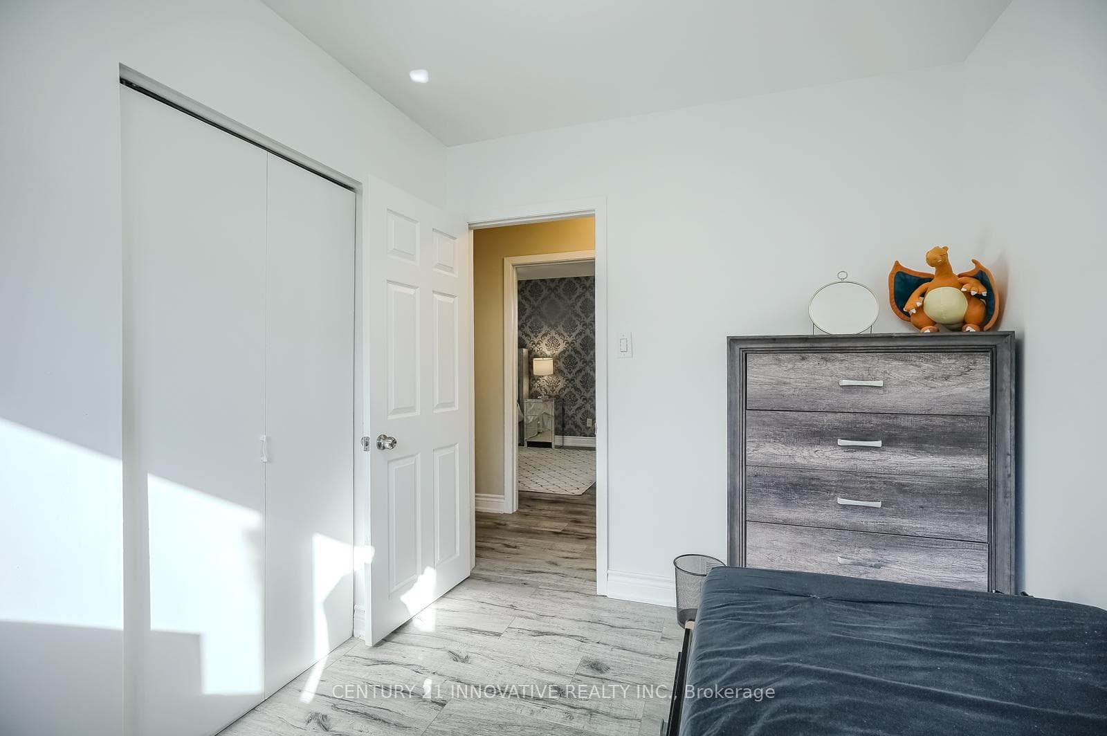 10 Stonefield Crescent photo 22