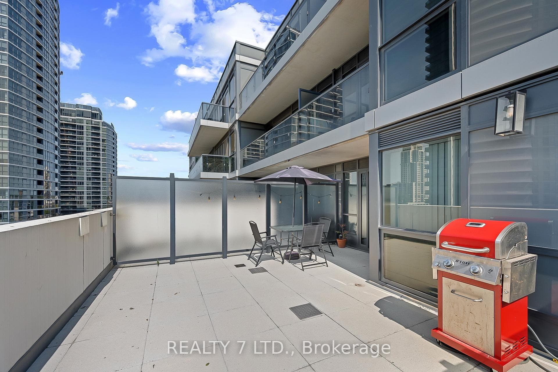 26 Gibbs Road Unit 838 photo 30