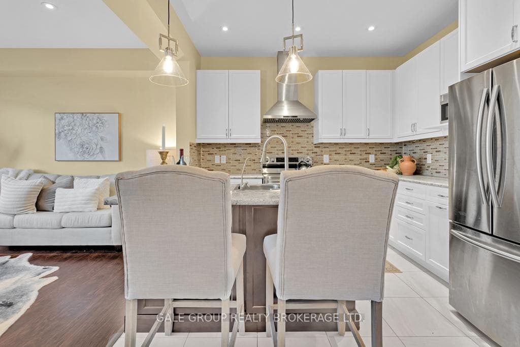 125 Links Crescent photo 11