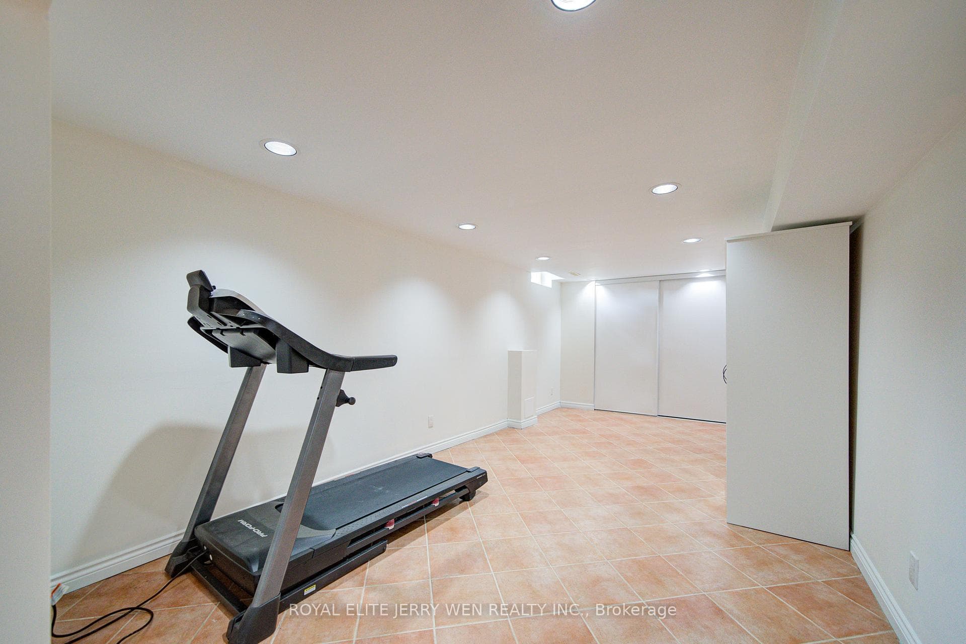 70 Bronte Road photo 33