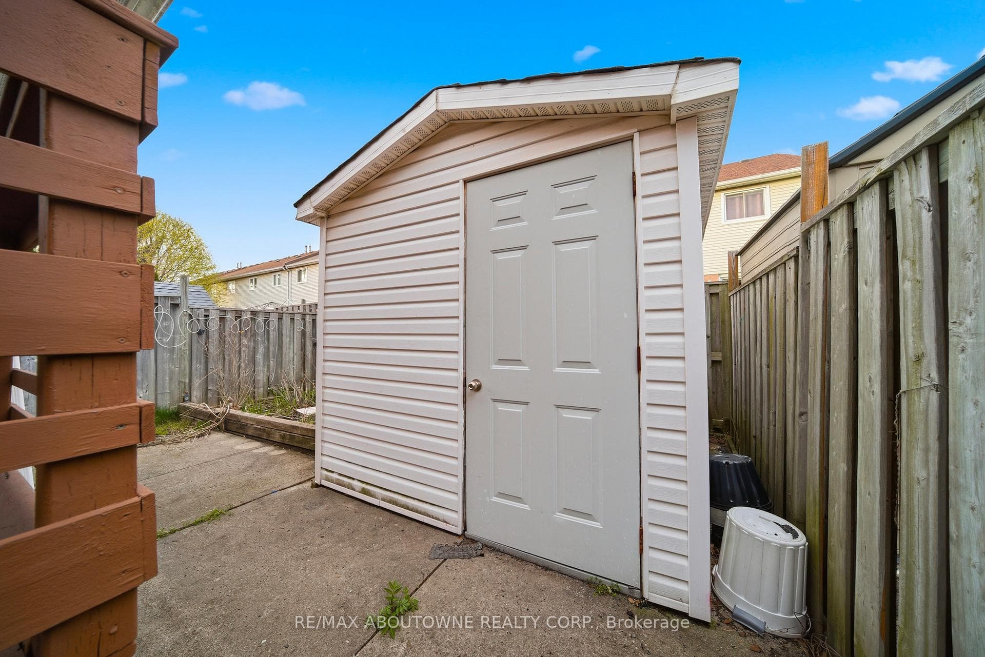 5129 Boardwalk Drive photo 31