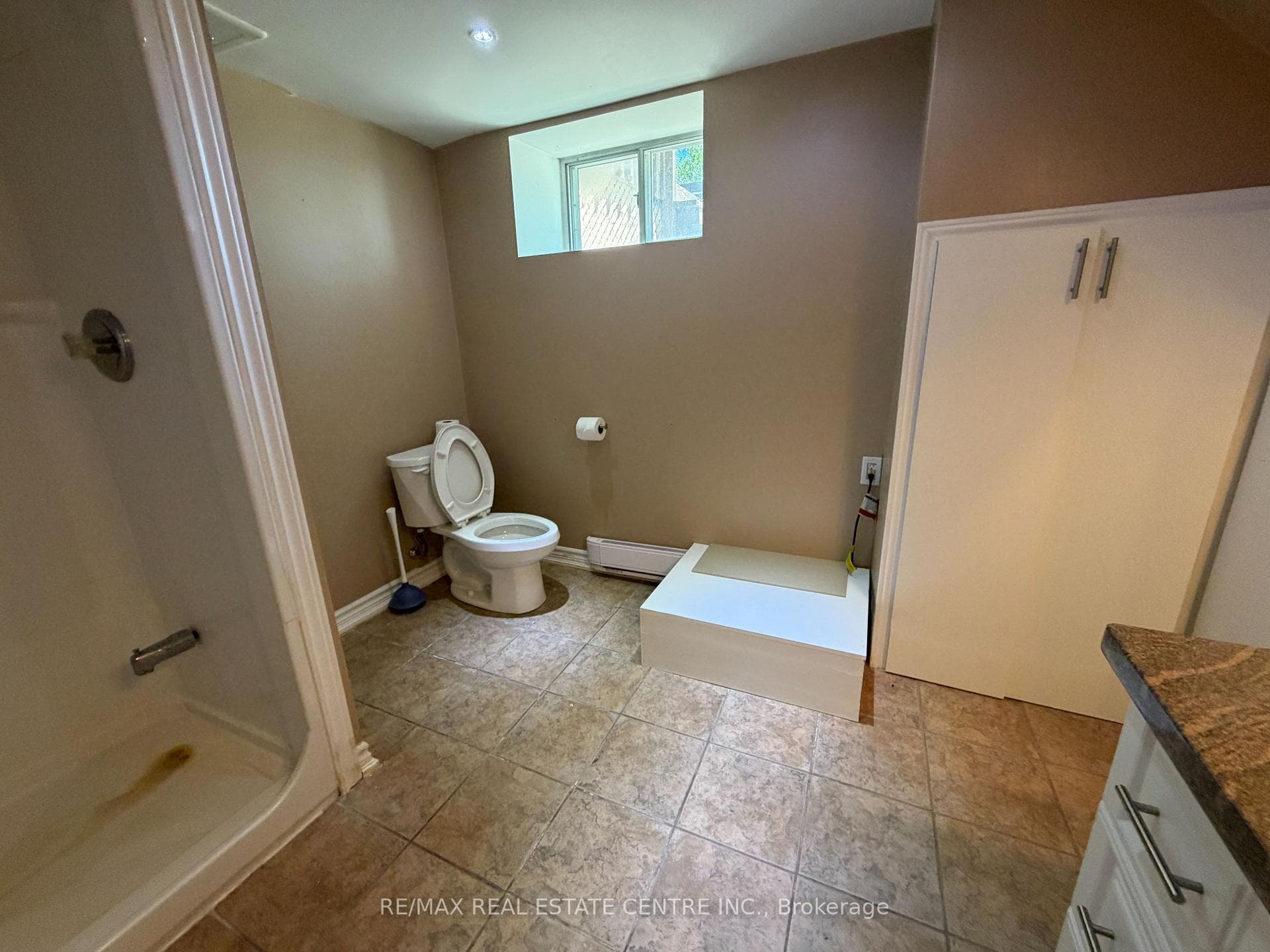 11580 Britannia Road photo 23