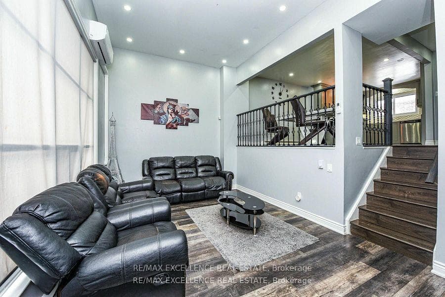 54 Briar Path Unit 10 photo 7