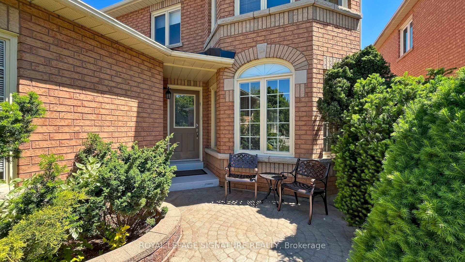 15 Armon Avenue photo 4