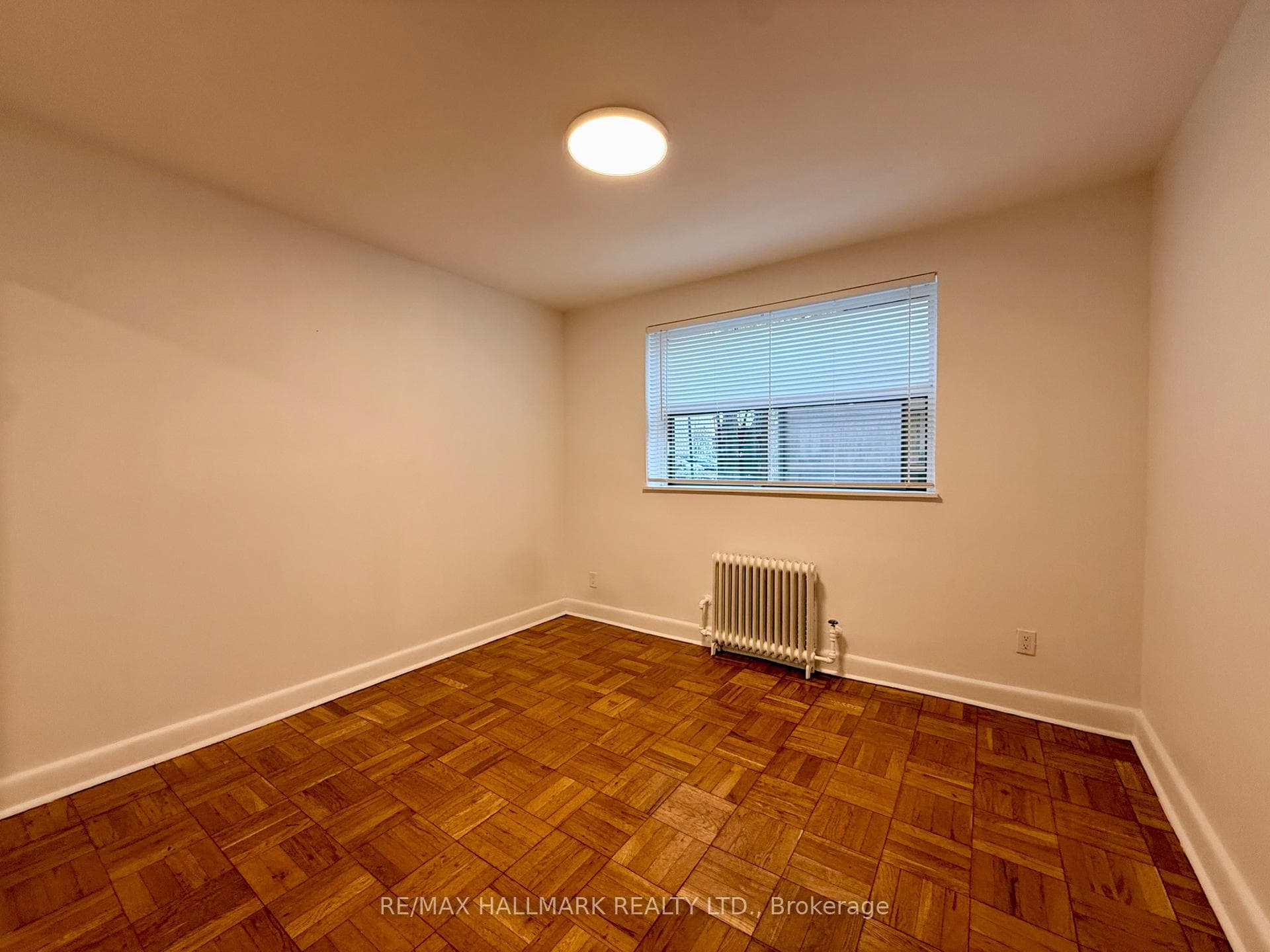 57 Rawlinson Avenue Unit 6 photo 10