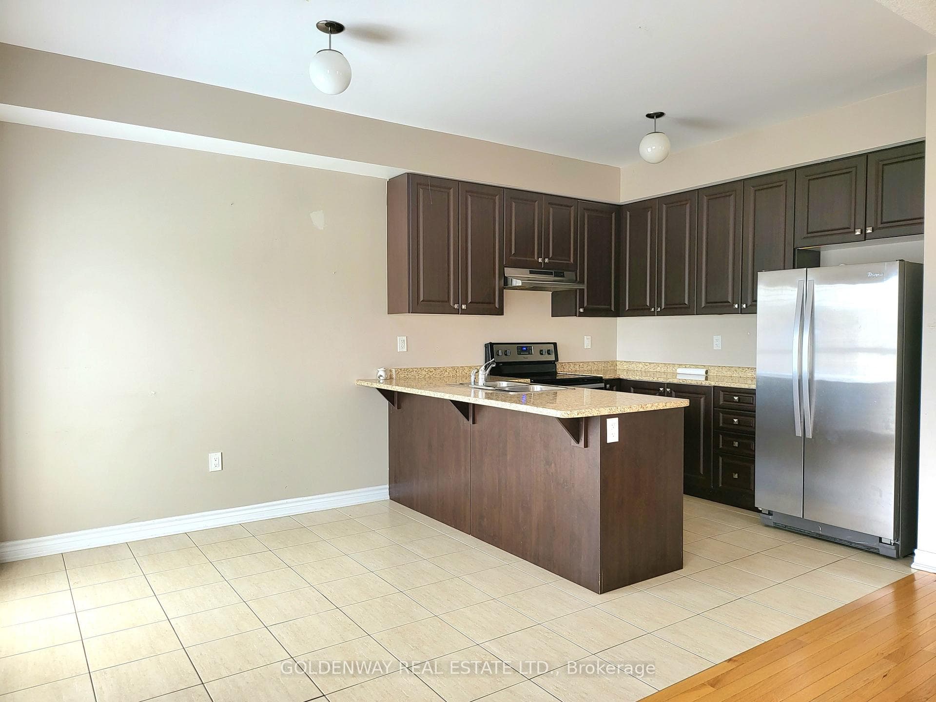 80 Aspen Hills Road photo 3