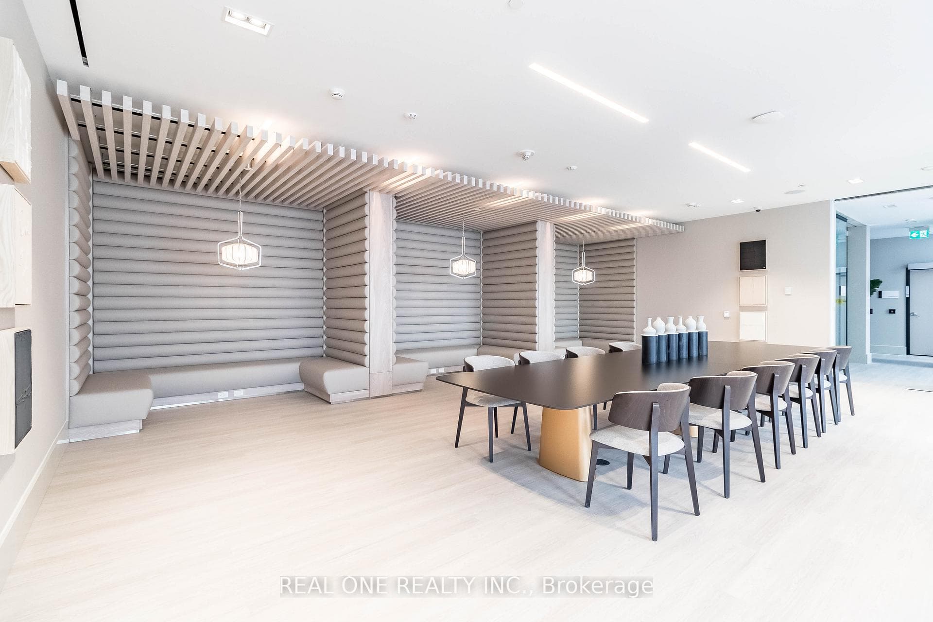 2020 Bathurst Street Unit 1520 photo 26