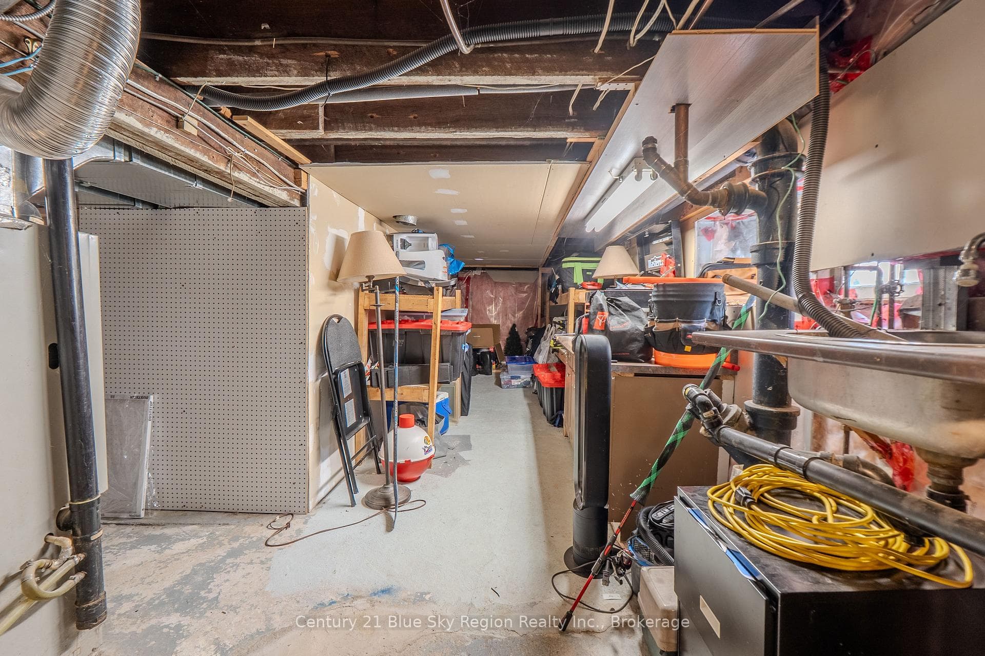 773 Worthington Street photo 33