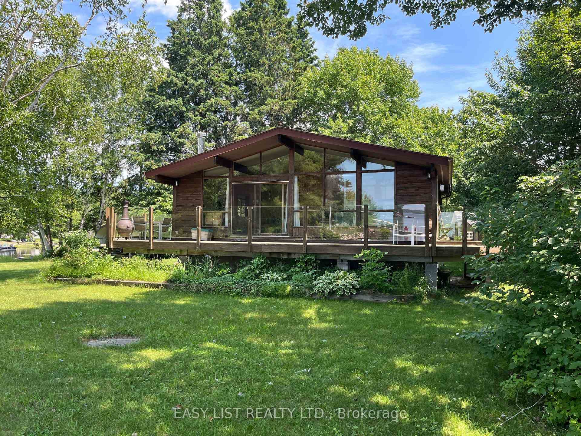16 Leaside Drive photo 39