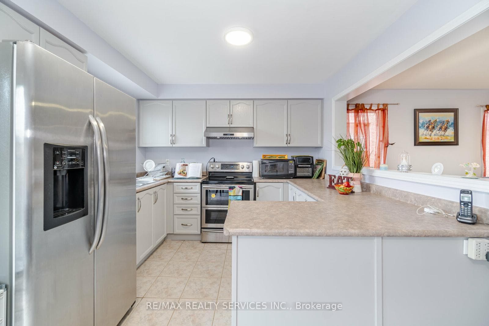 9 Garibaldi Drive photo 11
