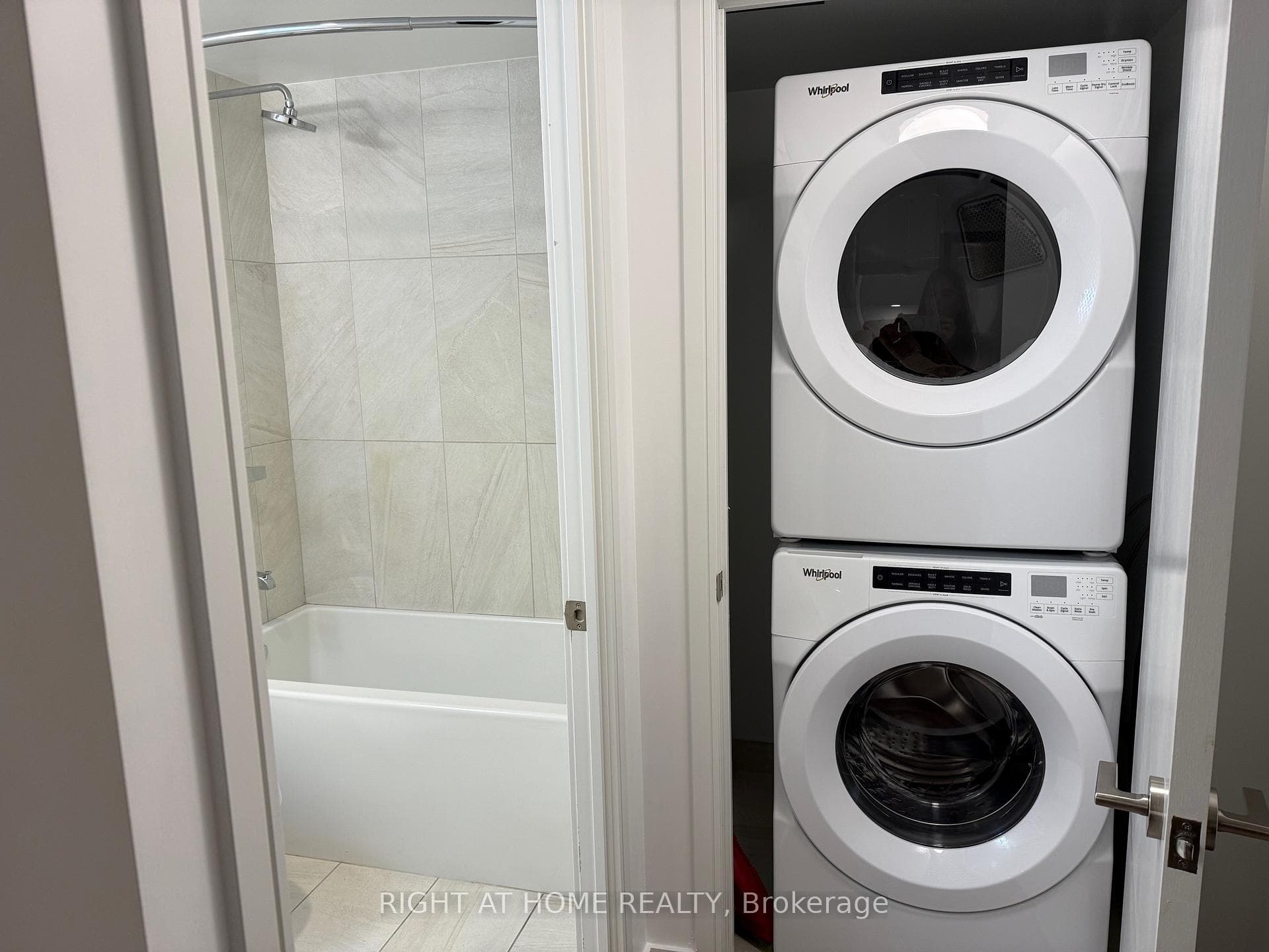 30 Samuel Wood Way Unit 2109 photo 8