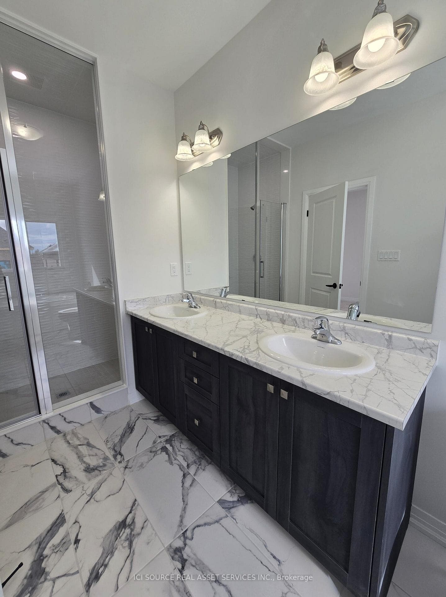 45 Auckland Drive photo 17