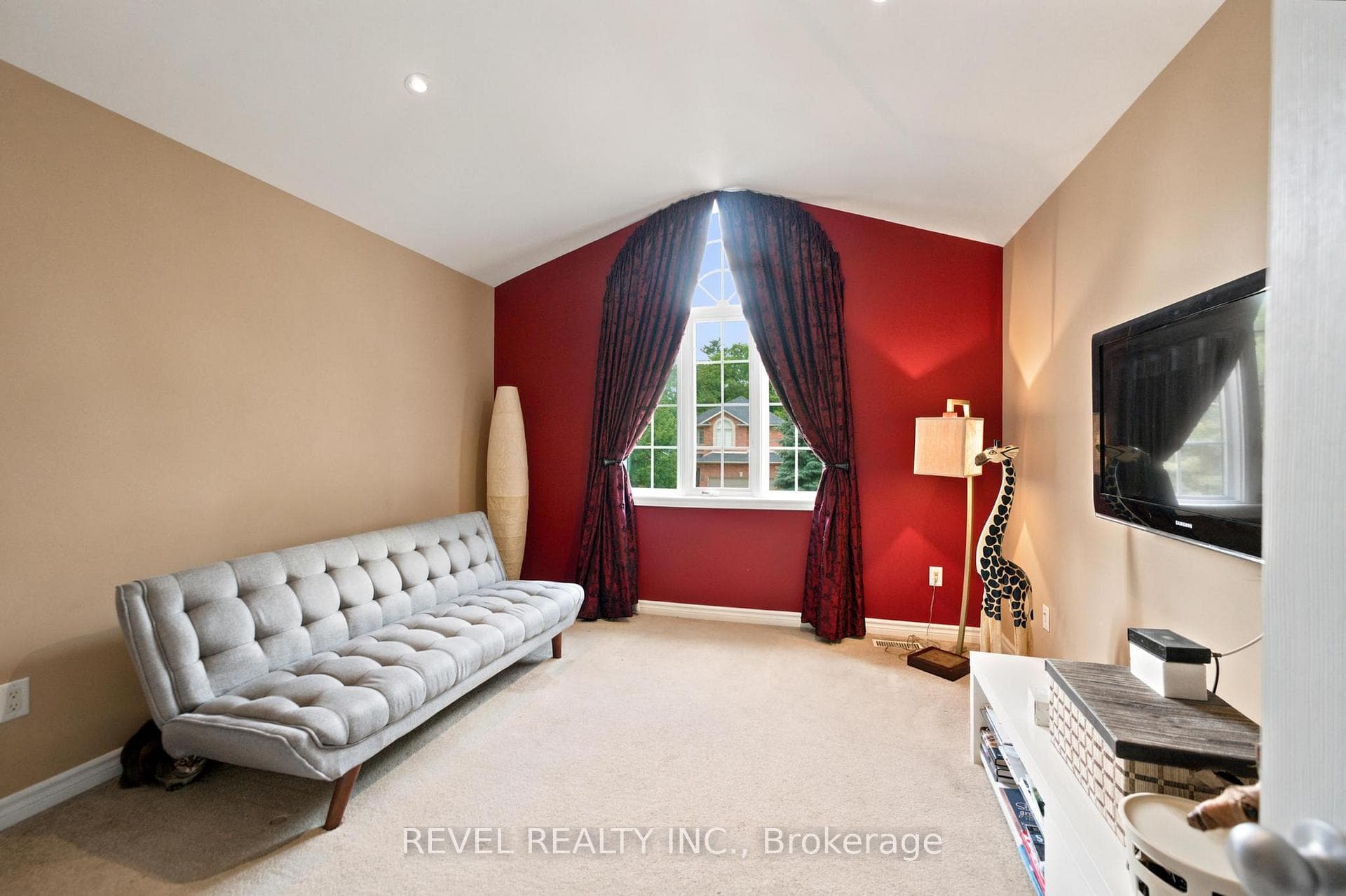 207 Valridge Drive photo 27