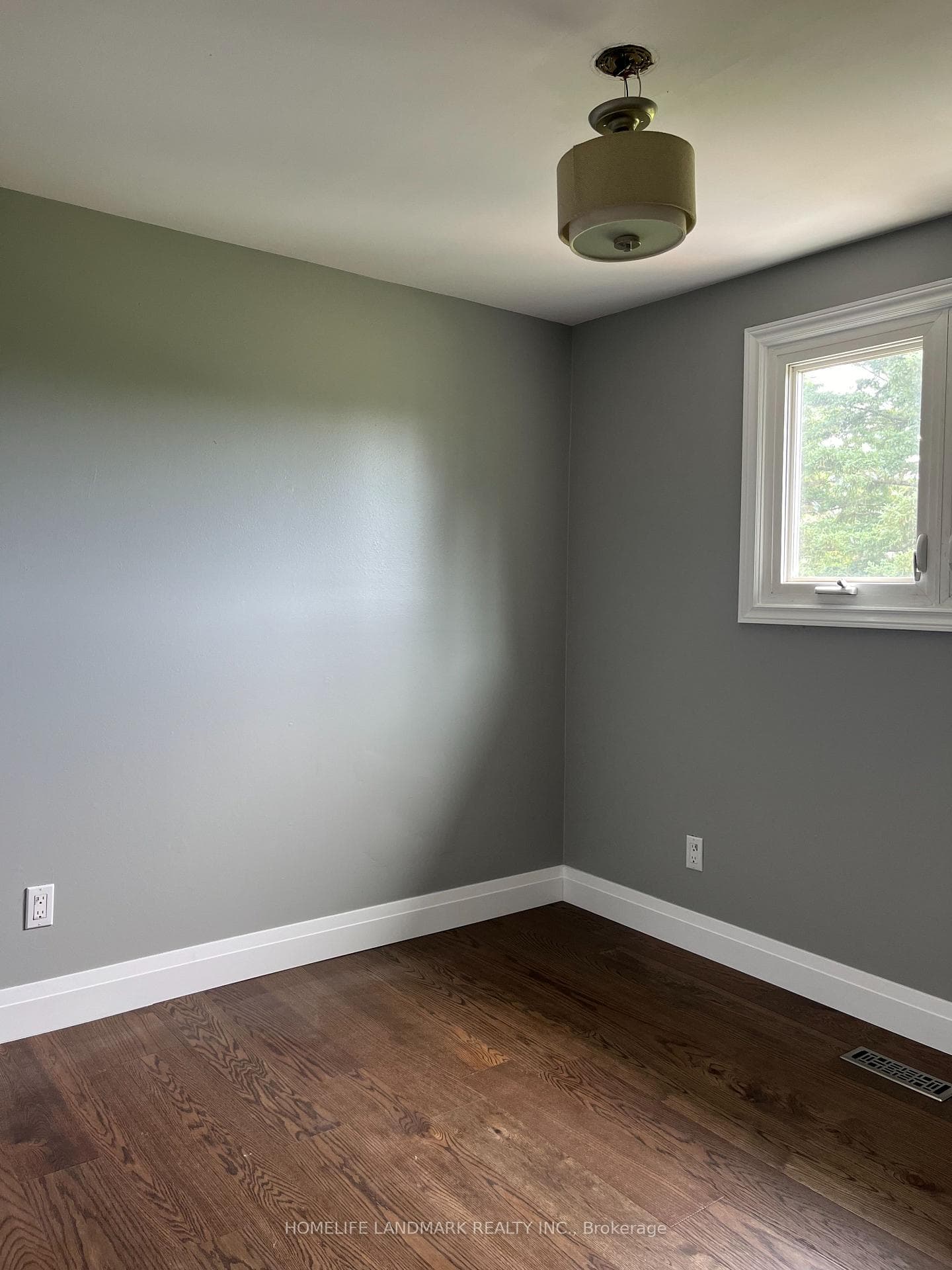 43 Bradstone Square photo 12