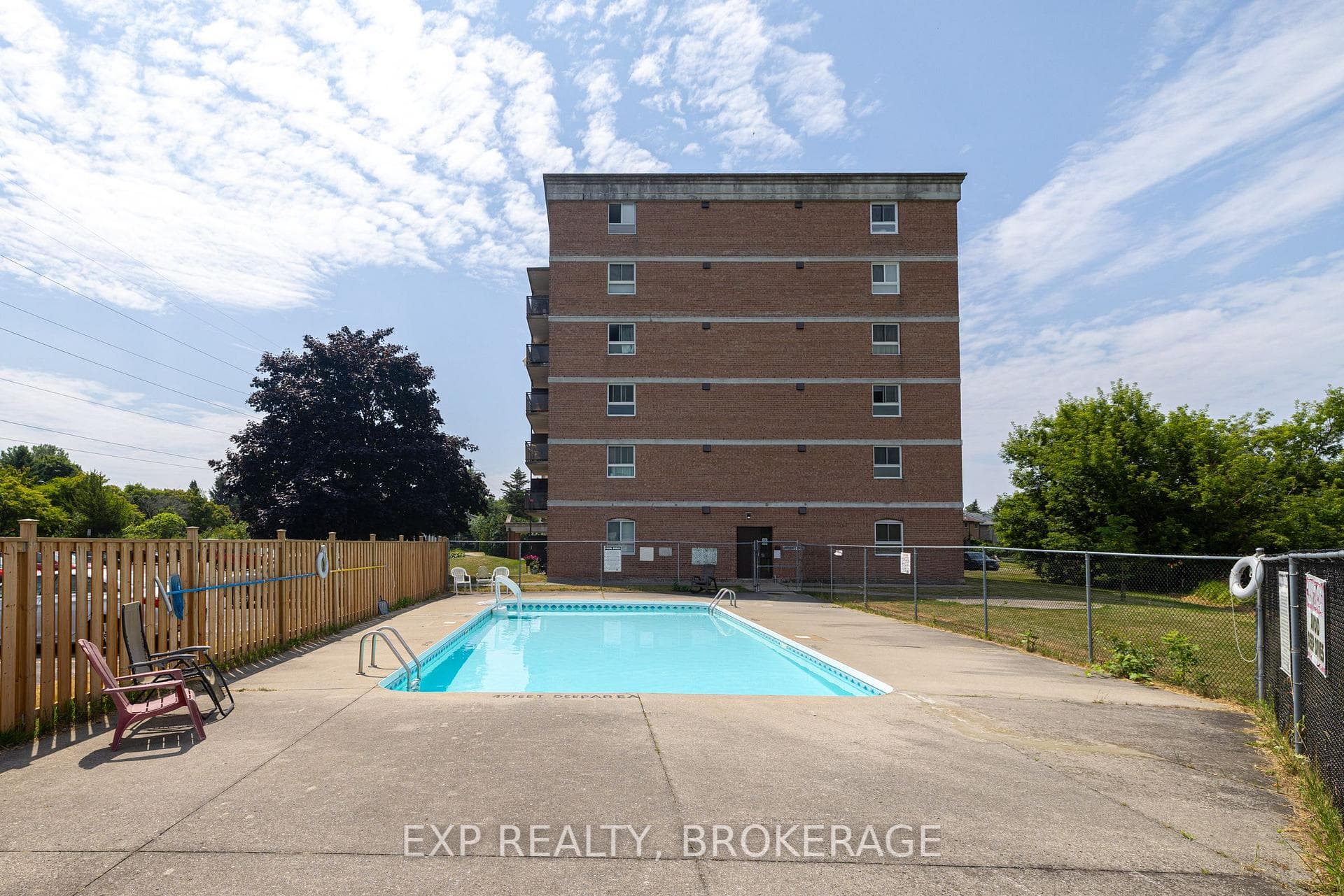 745 Davis Drive Unit 401 photo 25