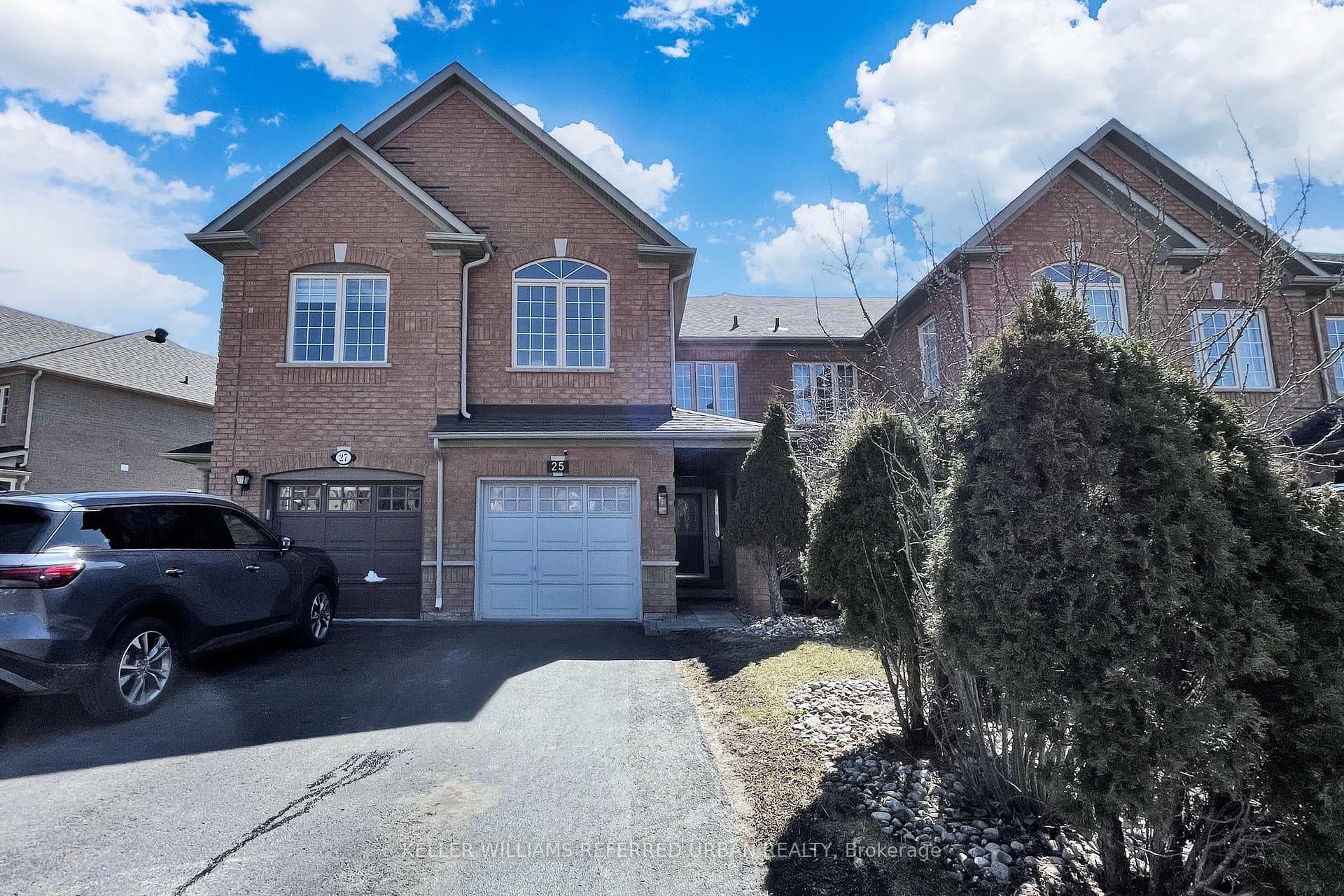 25 Holly Drive photo 1