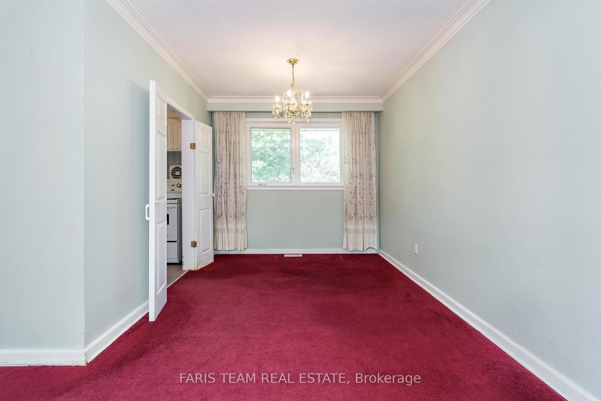 18 Downsview Drive photo 7