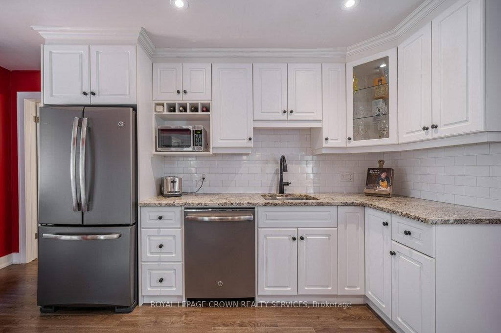 1717 Franklin Boulevard photo 15