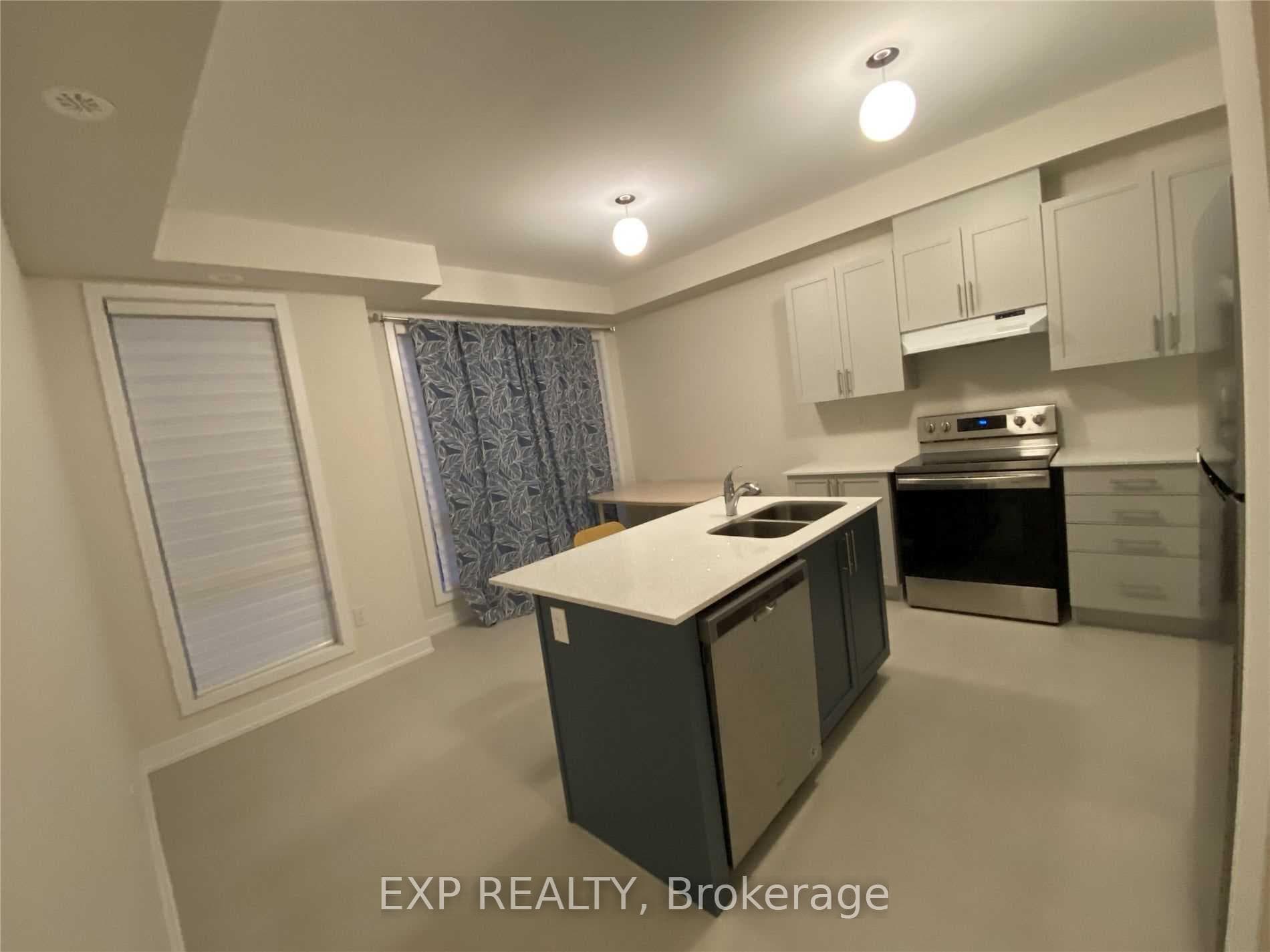 53 Stauffer Crescent photo 11