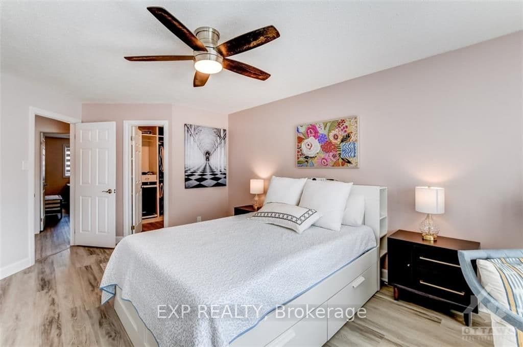 38 OAKHAVEN photo 17