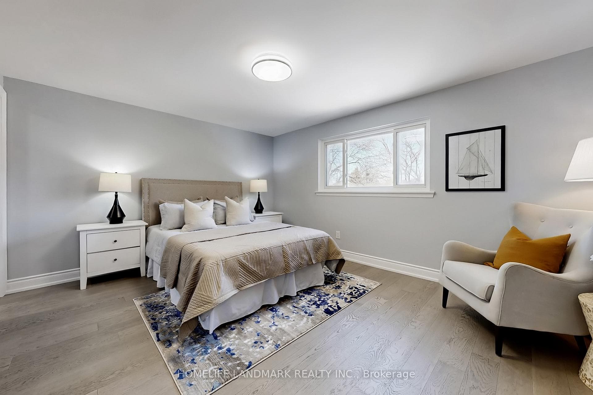 38 Pebblehill Square photo 18
