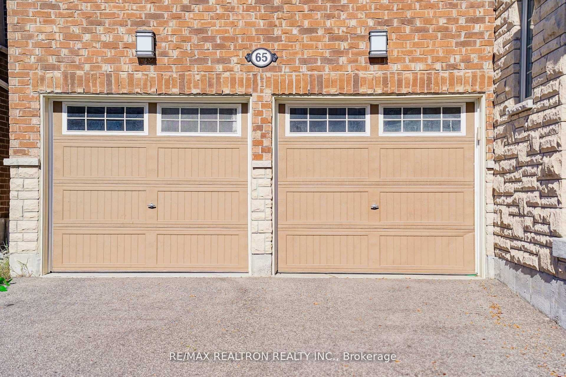 65 Westfield Drive photo 3