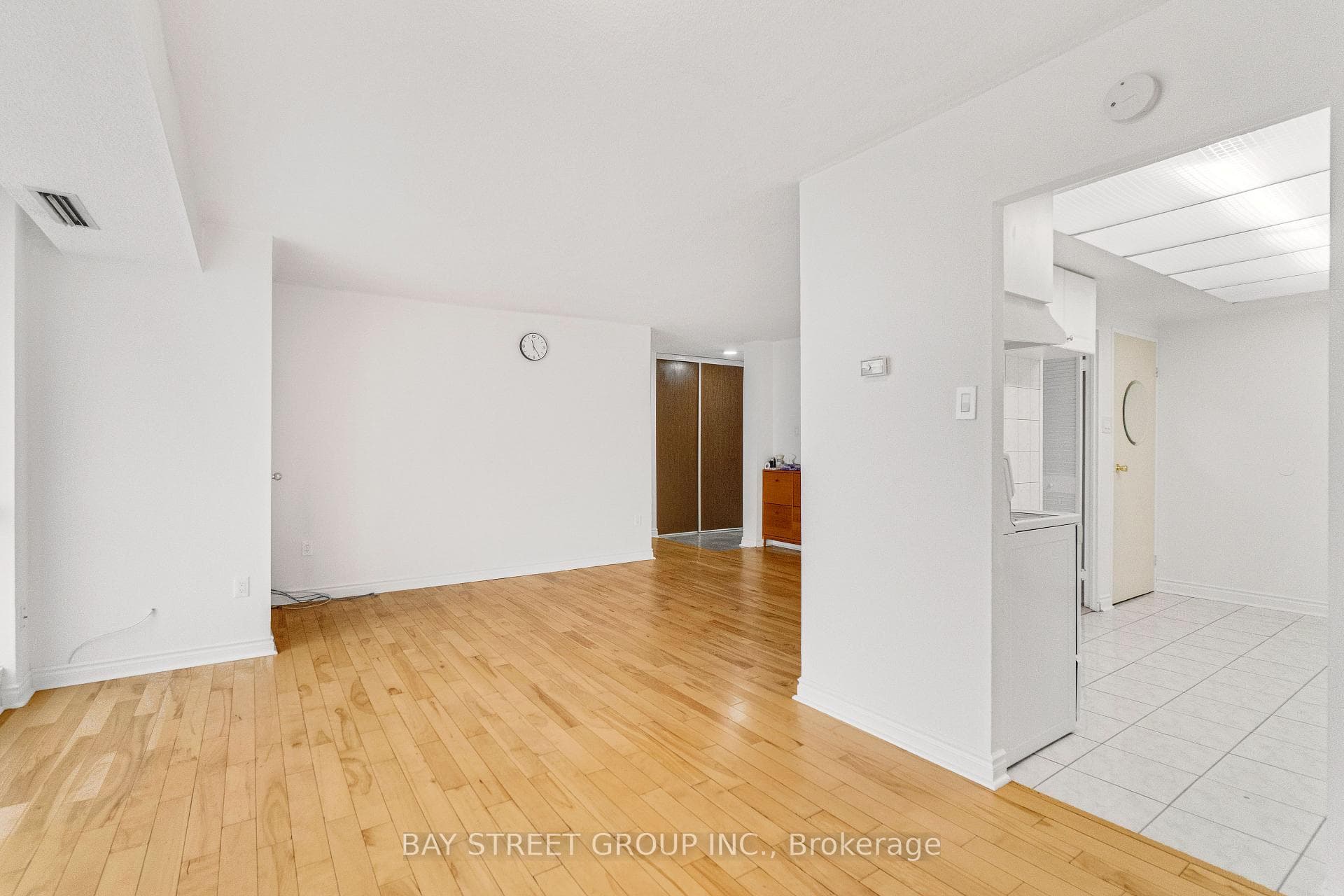 10 Stonehill Court Unit 1207 photo 16