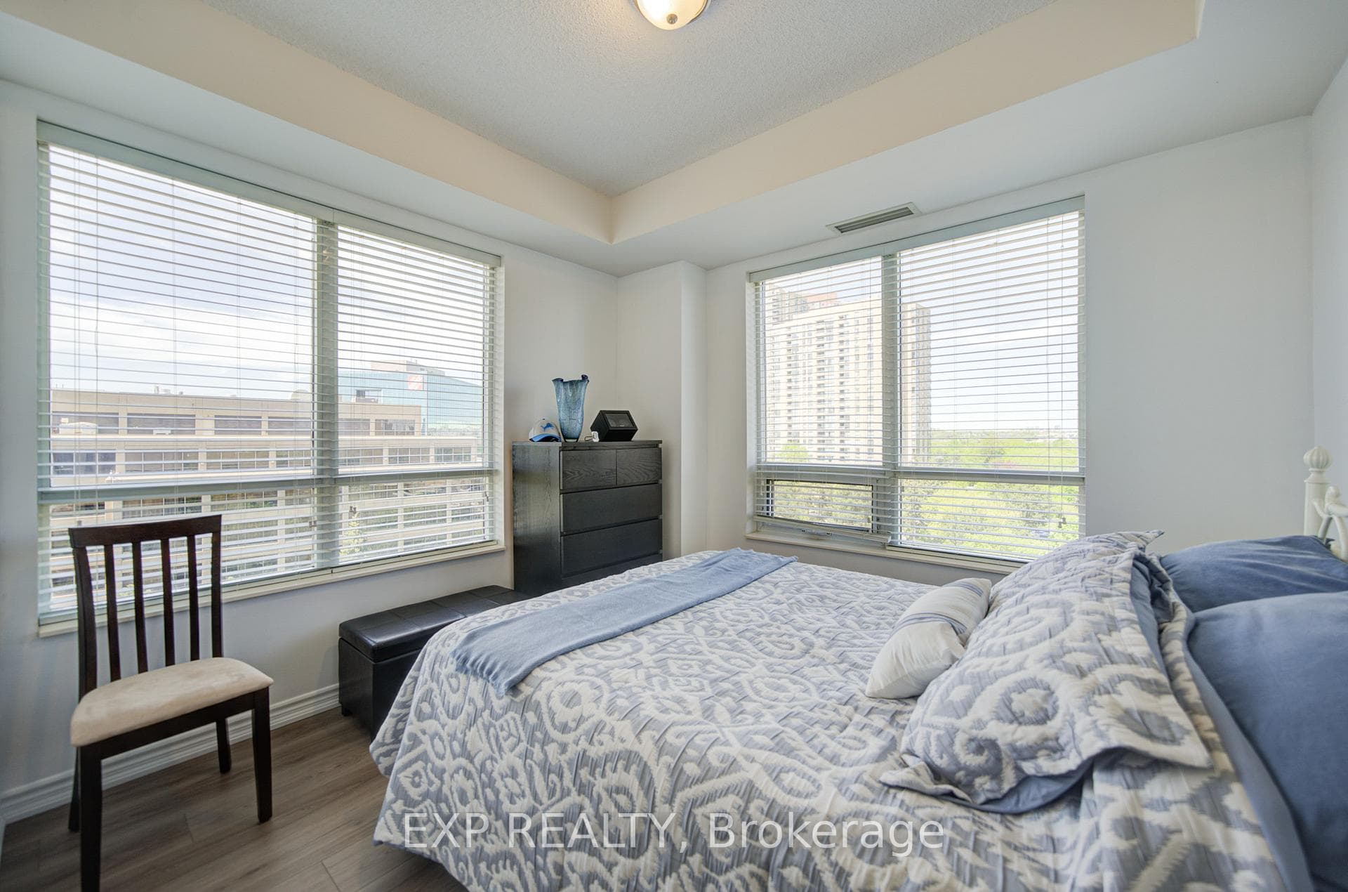 133 Wynford Drive Unit 808 photo 26