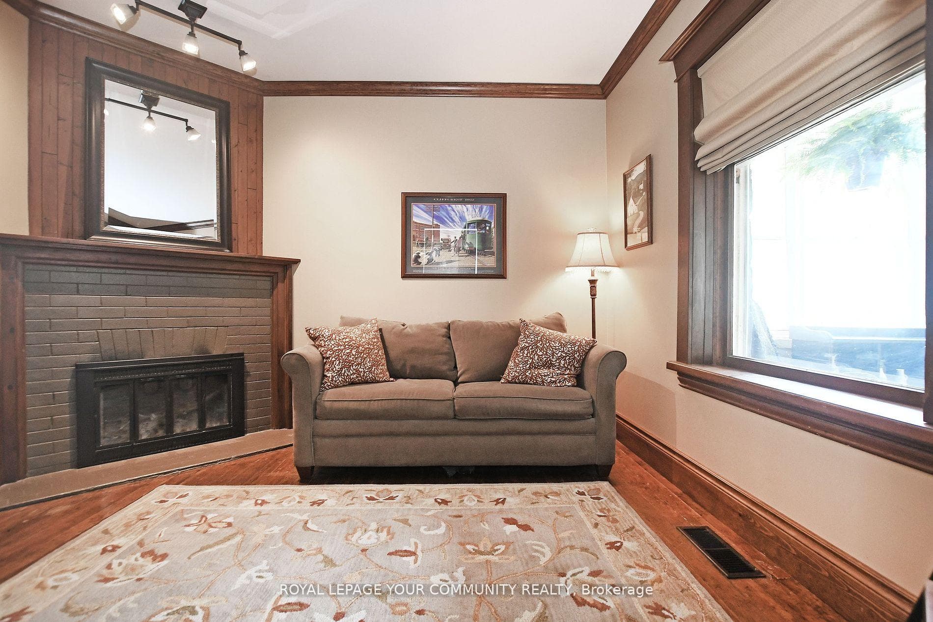 111 Edward Street photo 15